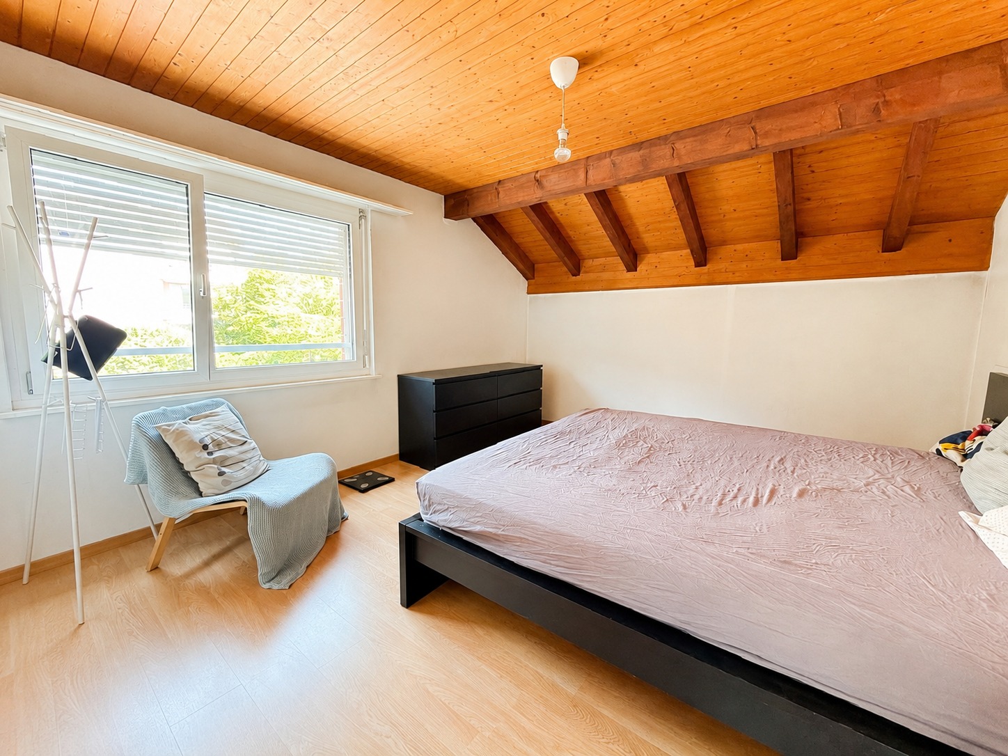 2 ½ Zimmer möblierte Wohnung
