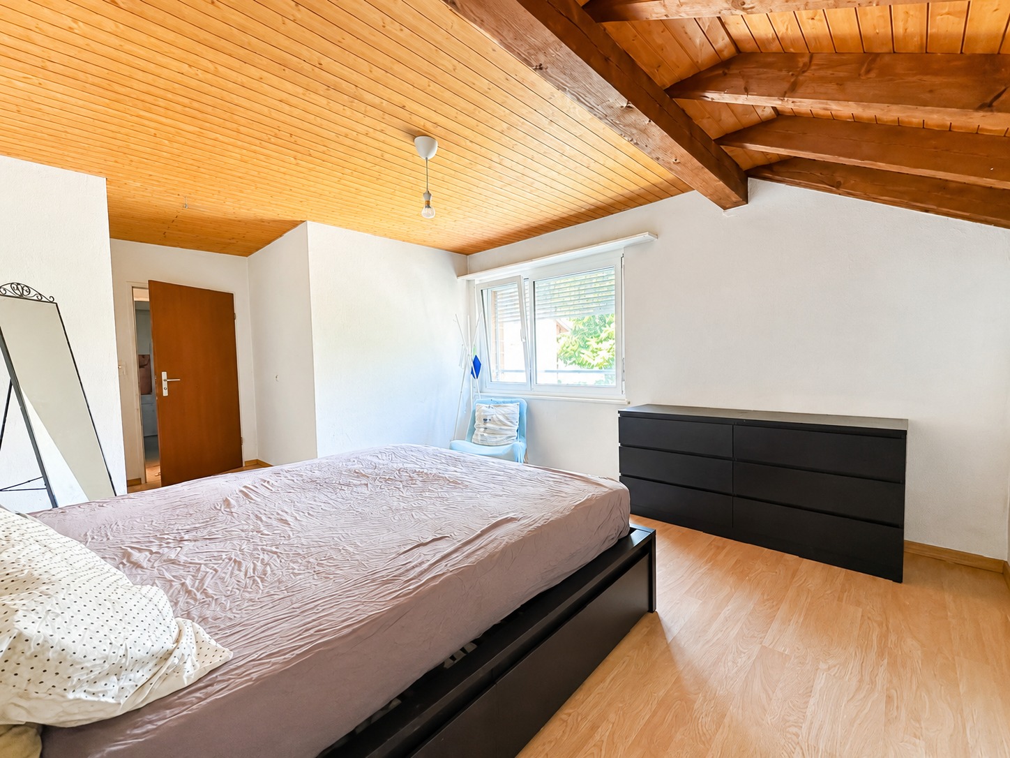 2 ½ Zimmer möblierte Wohnung