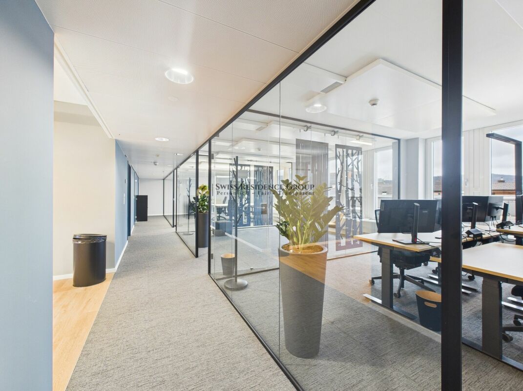 Office, photo 1 of 10