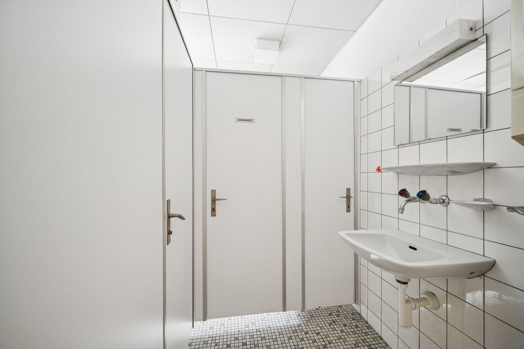 32m² office, photo 1 of 6