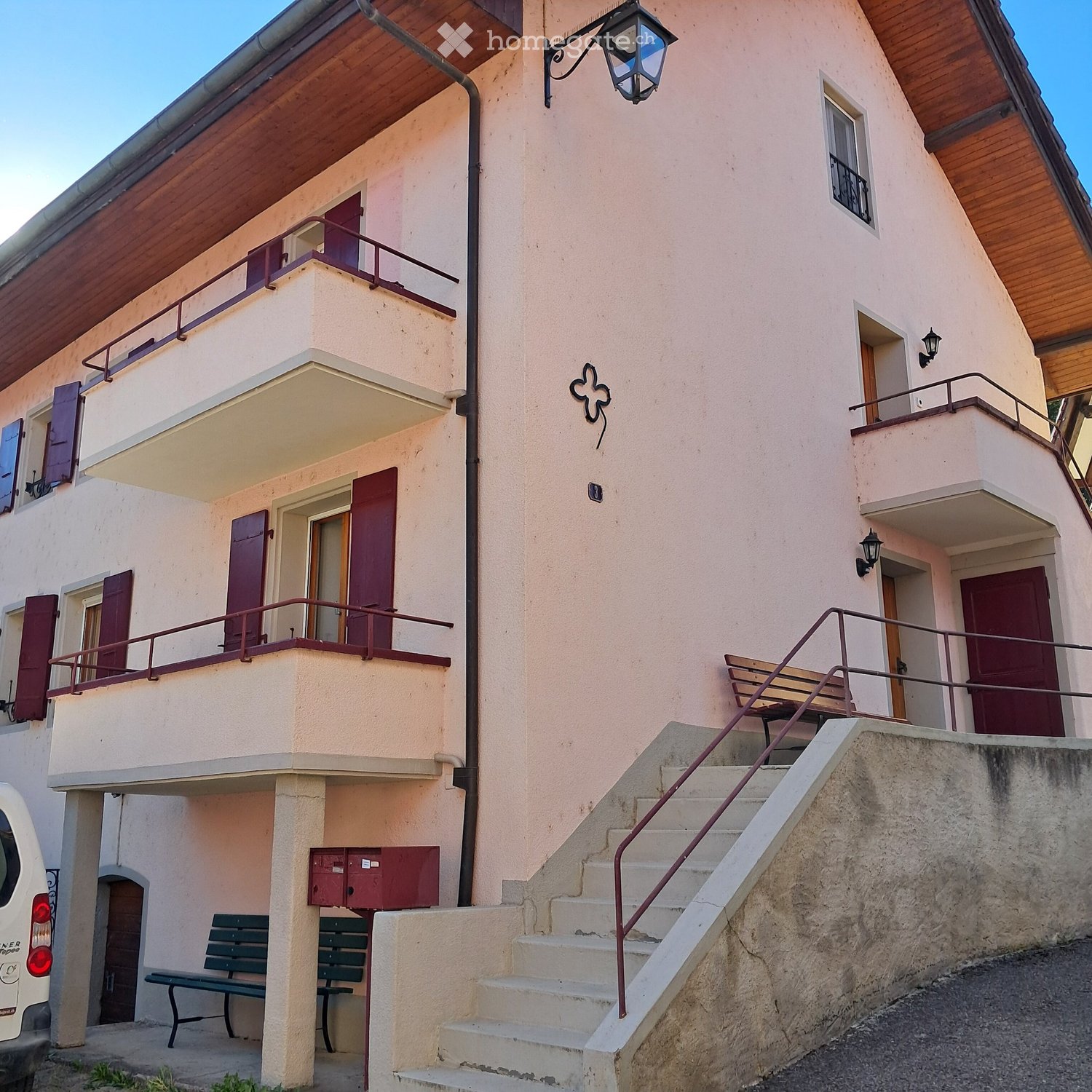 4 rooms apartment
For rent in a detached duplex house for 2 people.
Parking space, balcony, cellar and garden., photo 1 of 2