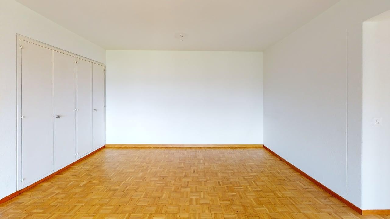 4 rooms apartment, photo 3 of 10