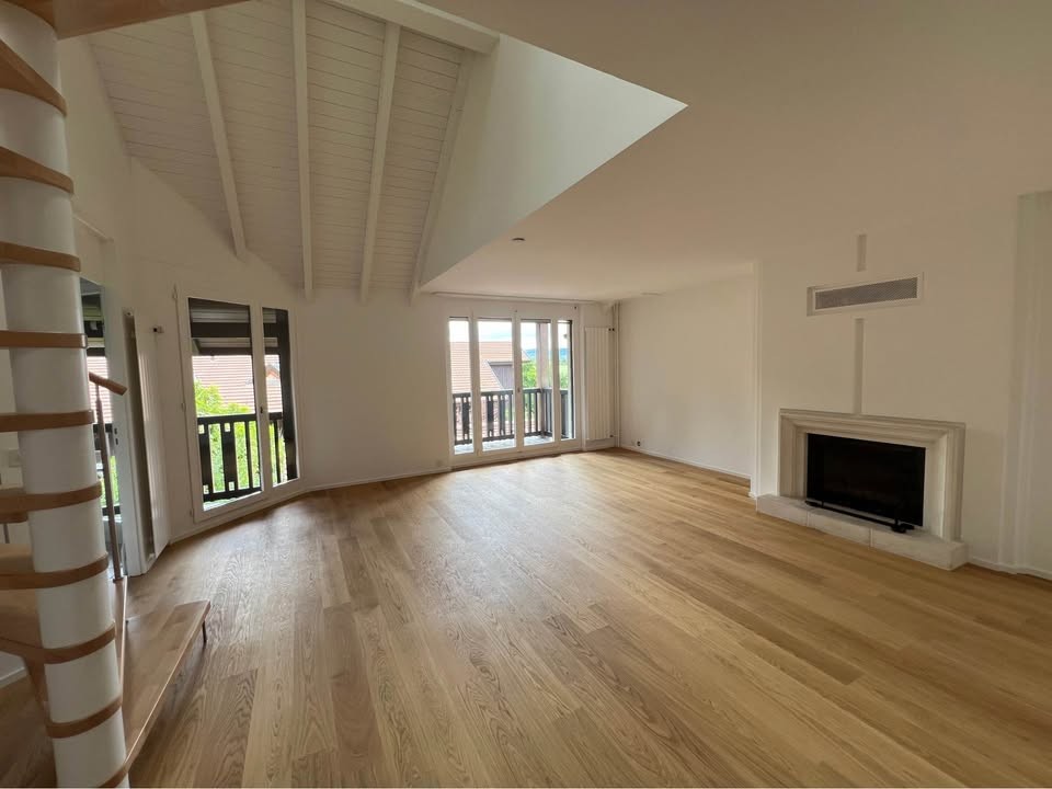6 rooms apartment, photo 2 of 8