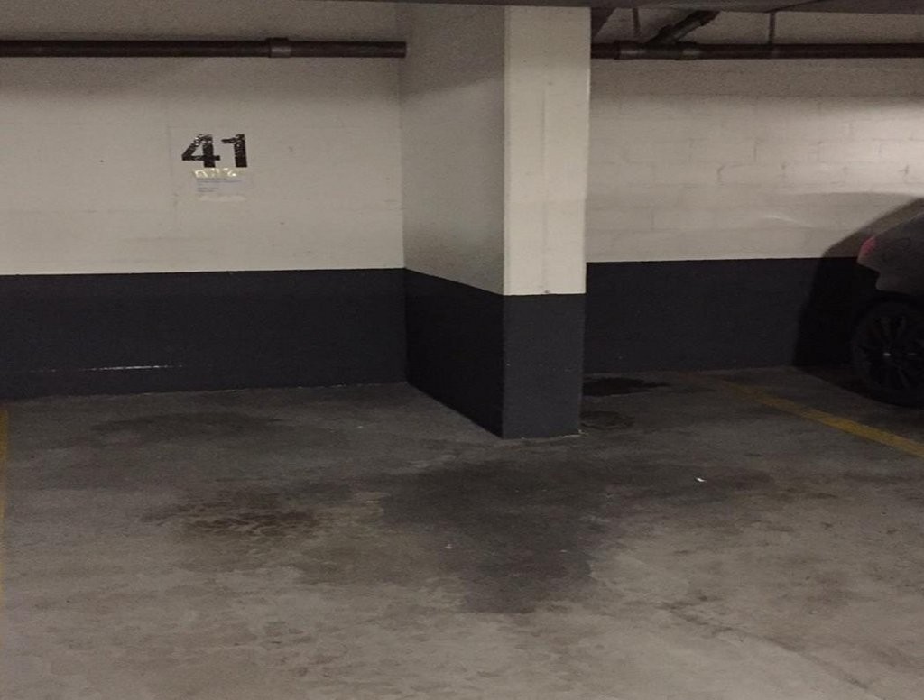 Underground slot, photo 2 of 2