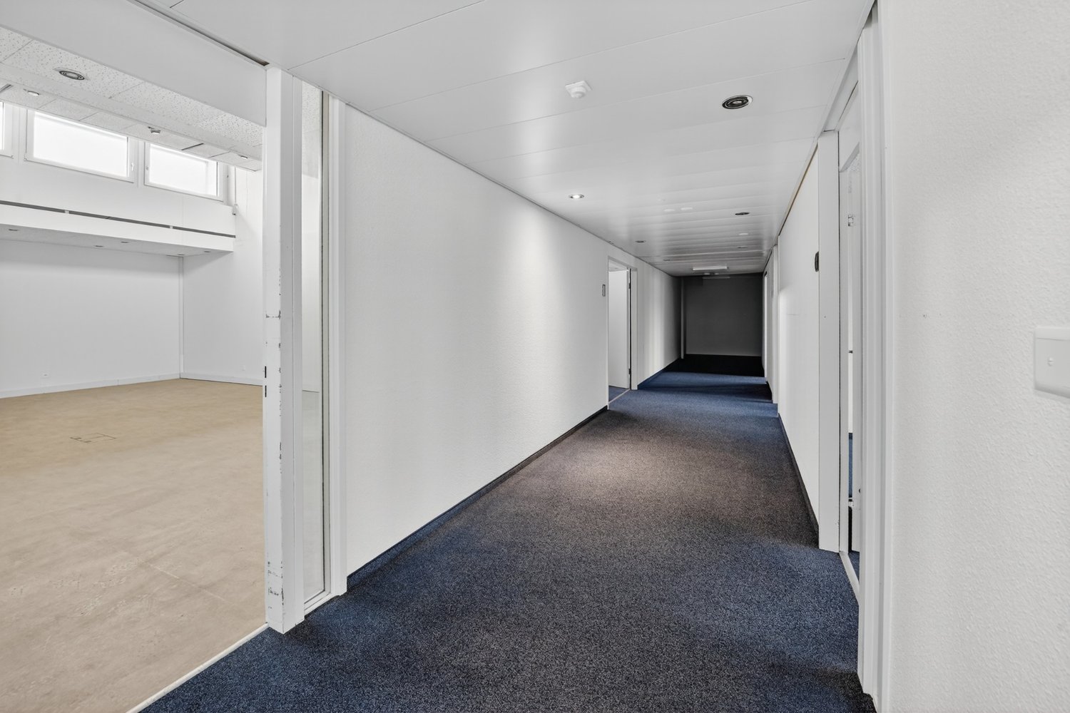 292m² office, photo 8 of 10