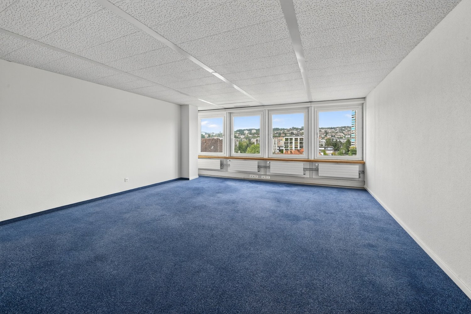 292m² office, photo 6 of 10