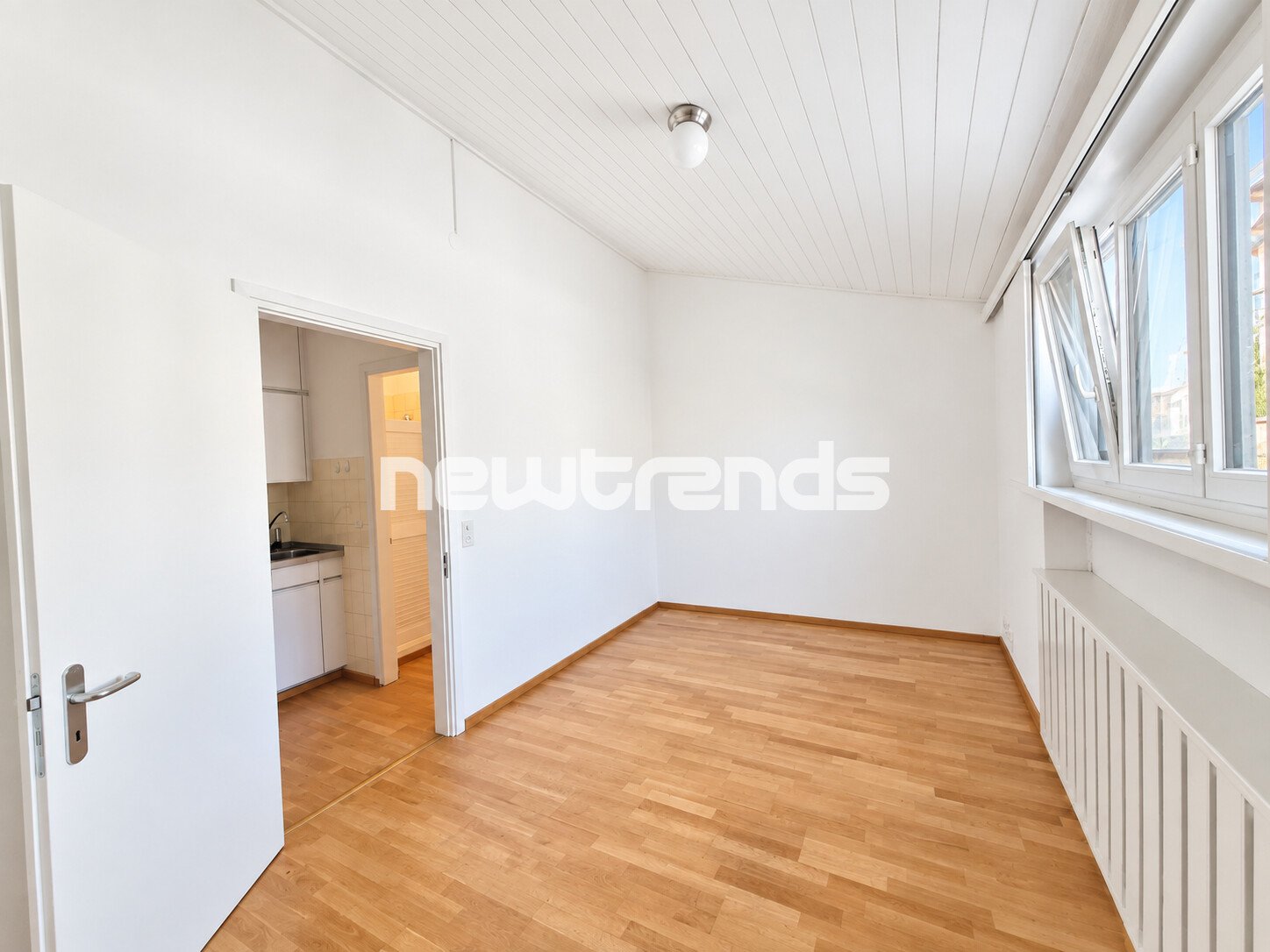 1 room apartment, photo 1 of 9