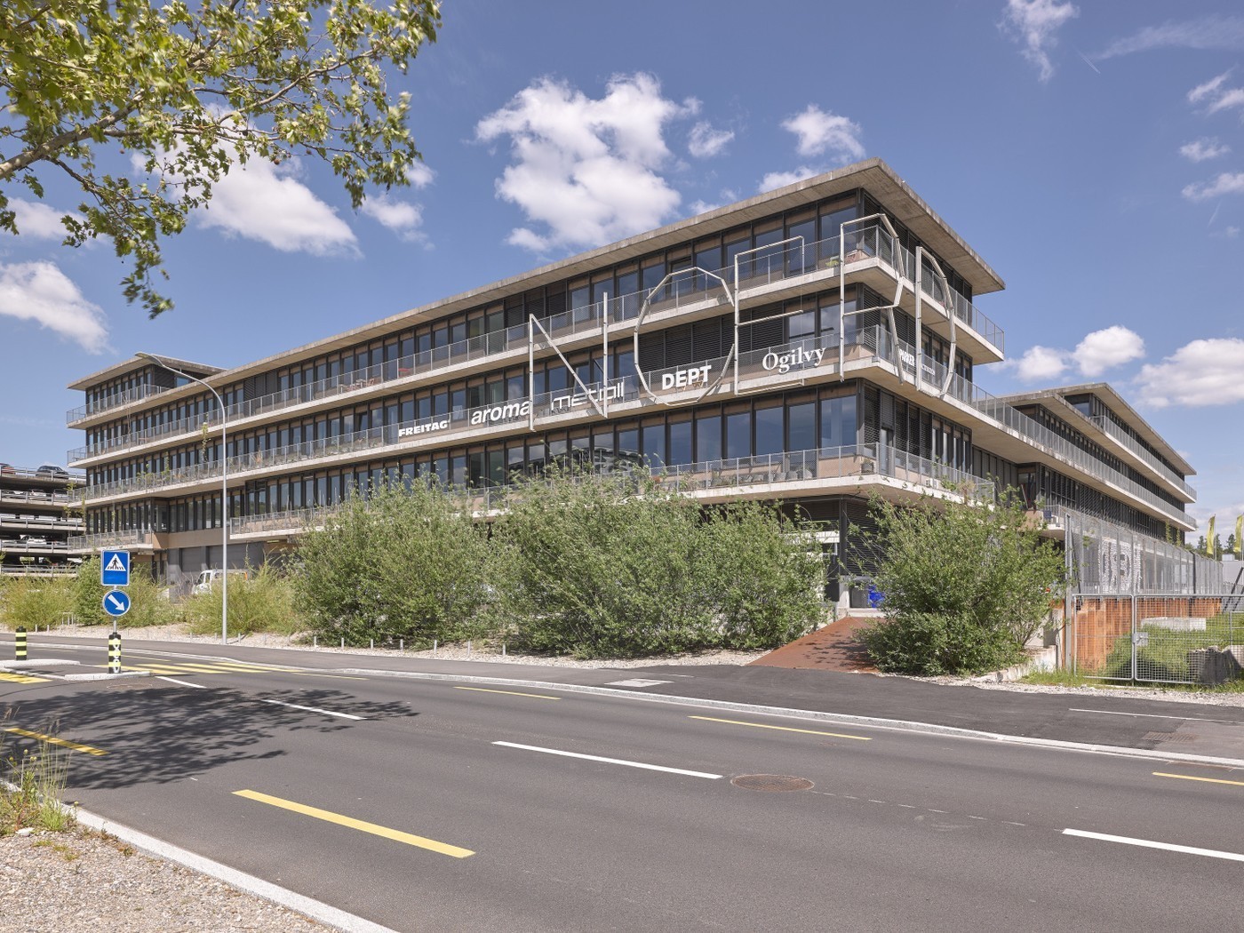 75m² office, photo 1 of 4
