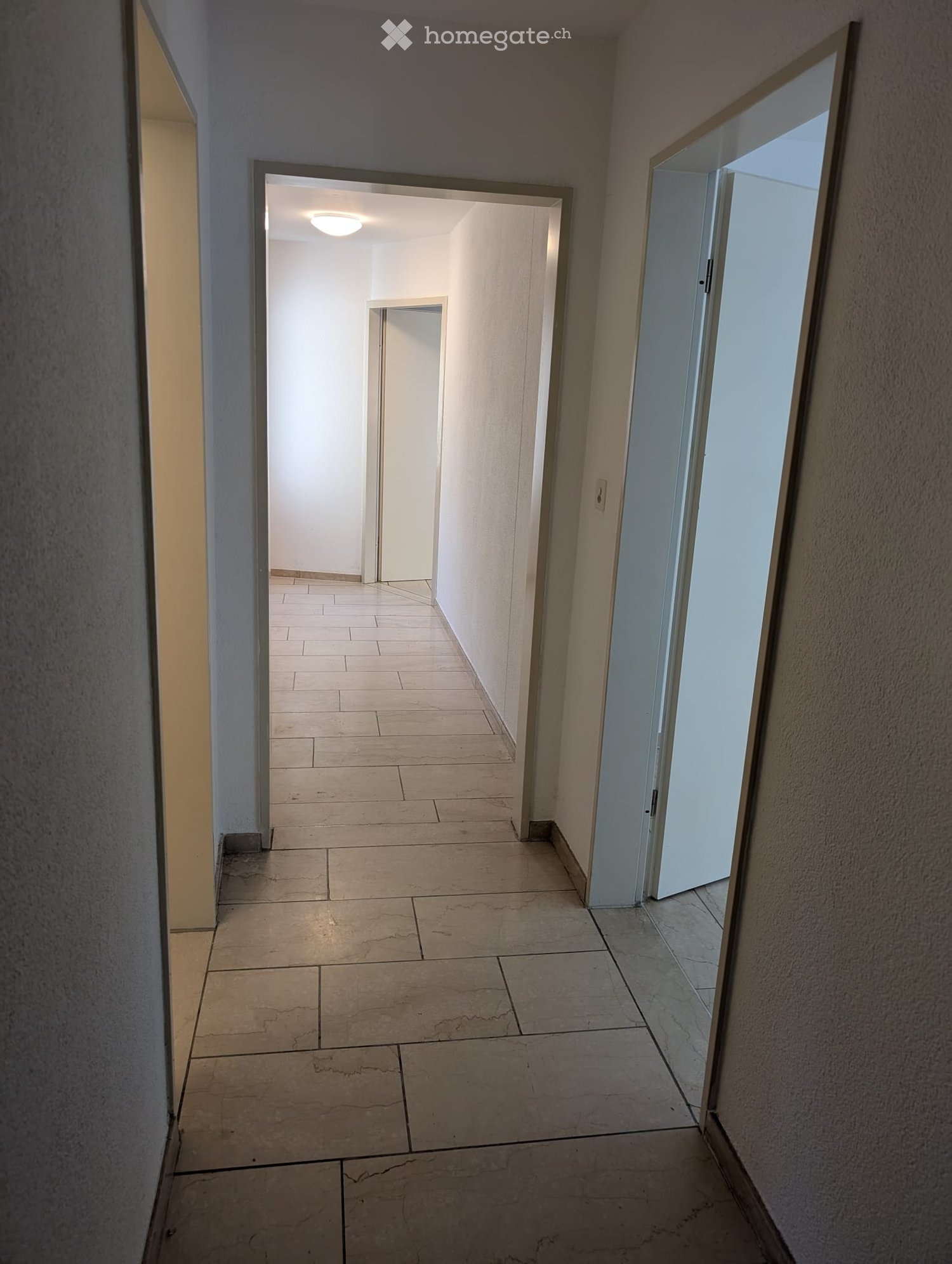 3 rooms apartment, photo 2 of 5