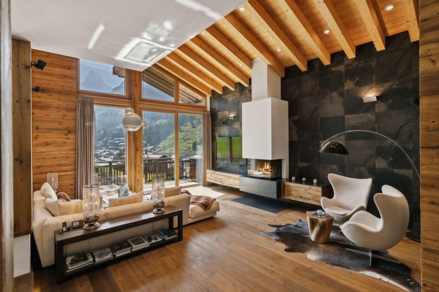 9 rooms chalet, photo 2 sur 10