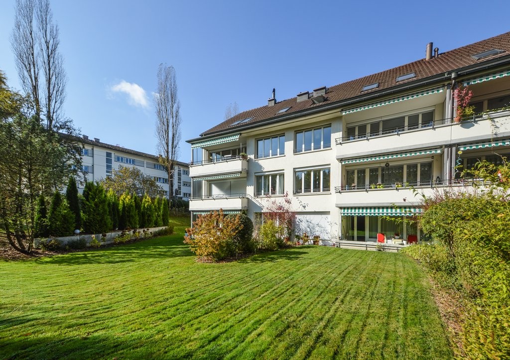 103m² office, photo 1 of 9
