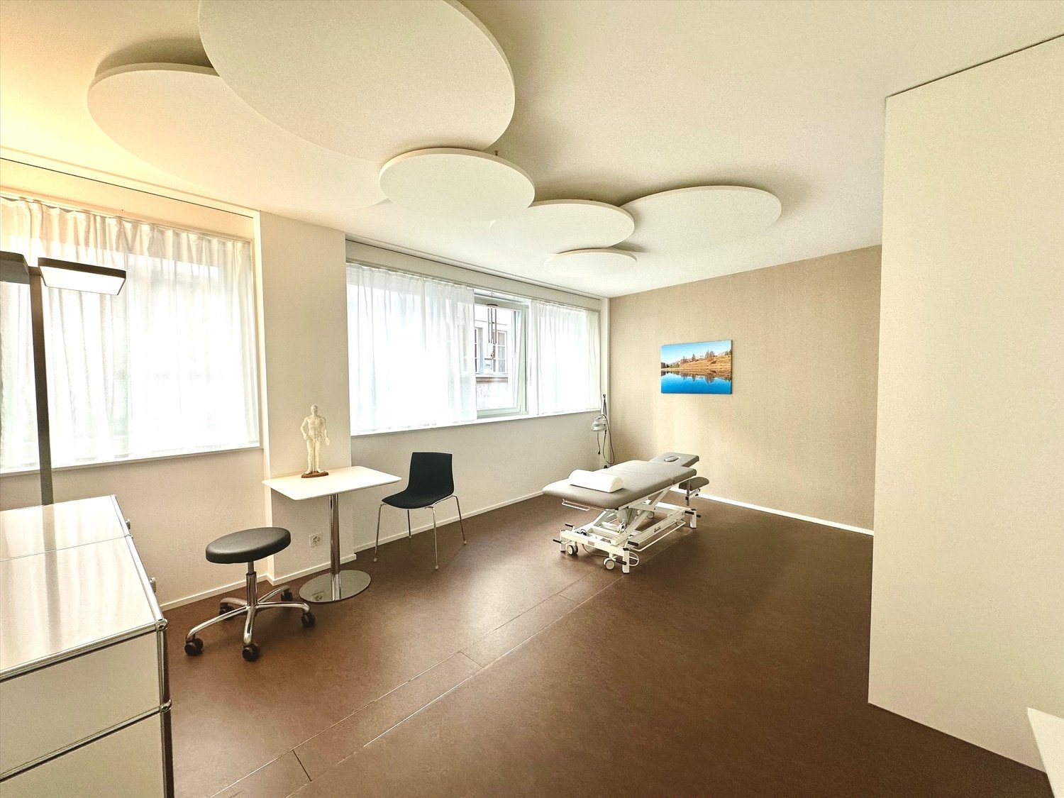 275m² practice, photo 3 of 7
