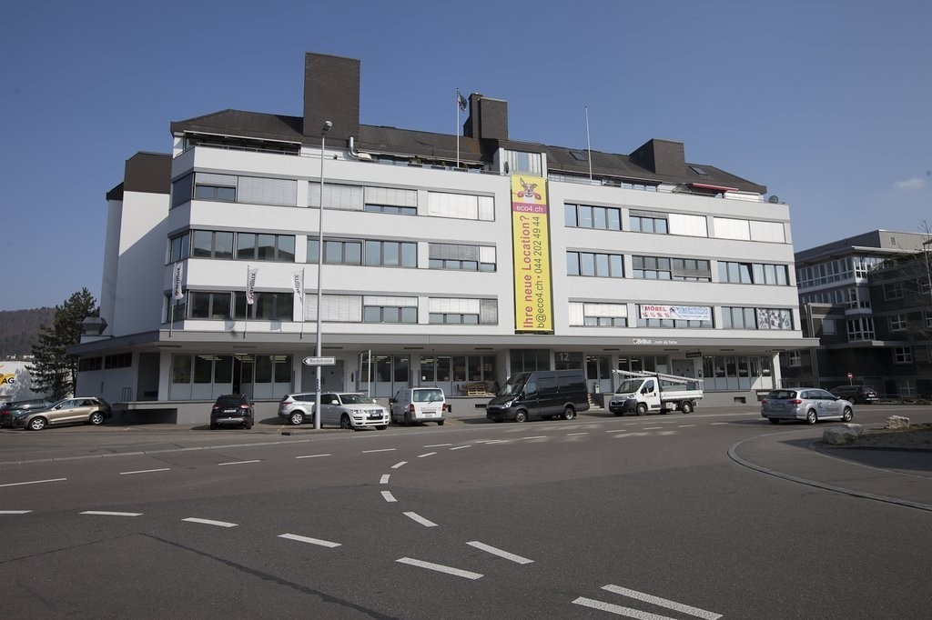 224m² office