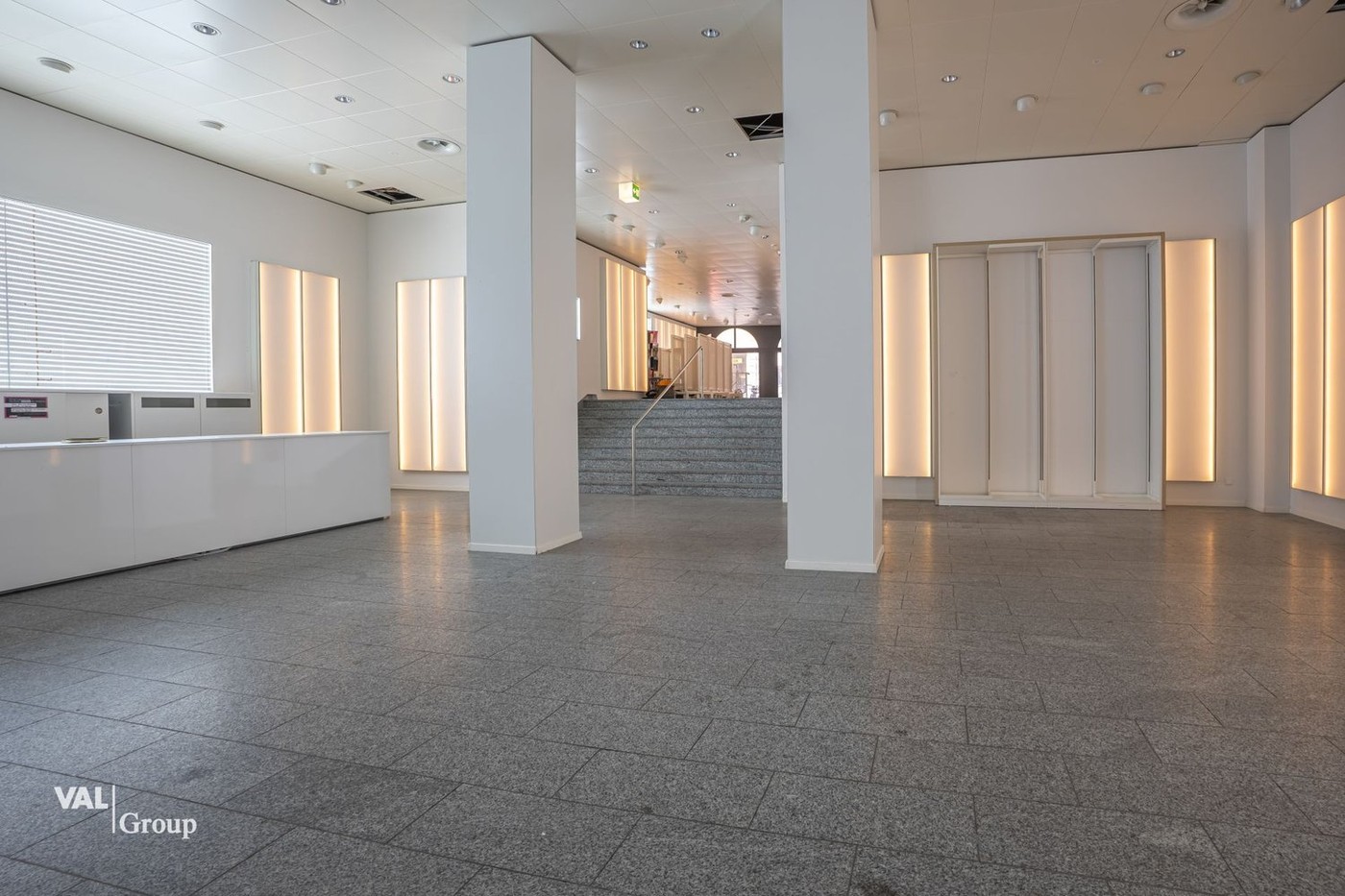 Spazio di vendita in affitto