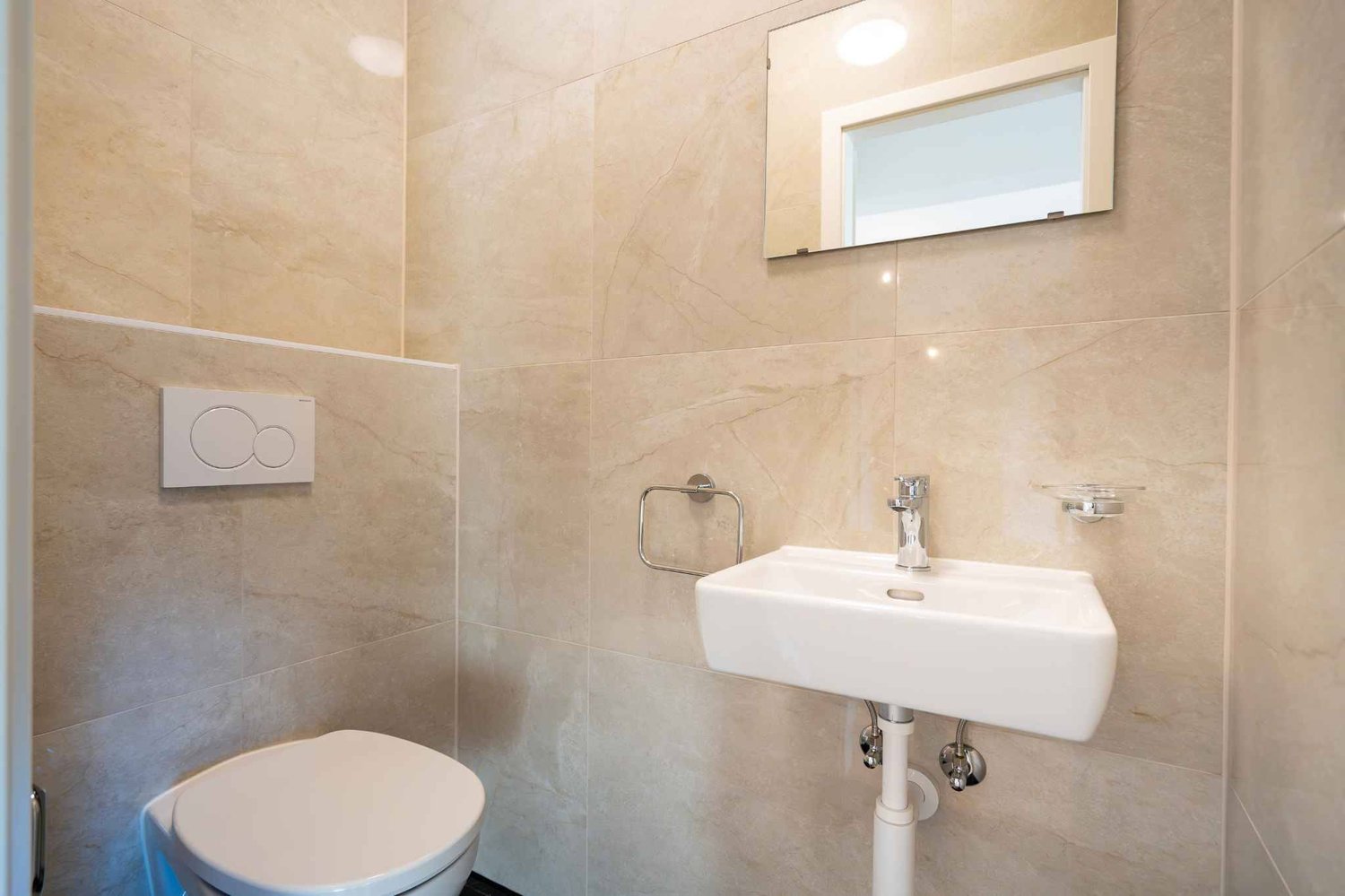 3 rooms apartment (3)
