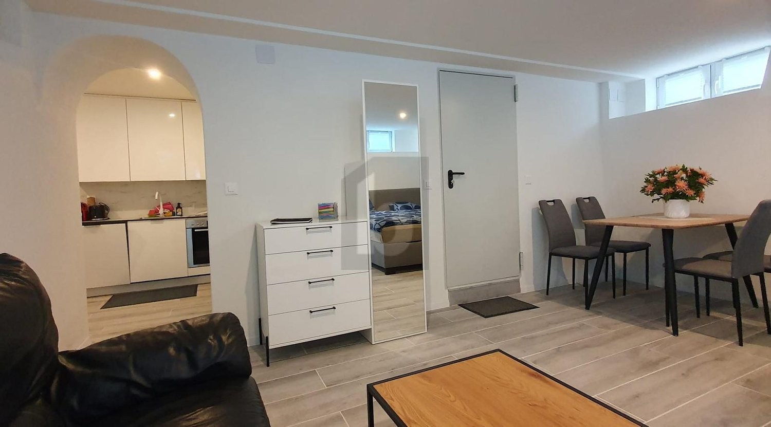 2 rooms furnished flat, photo 2 of 4
