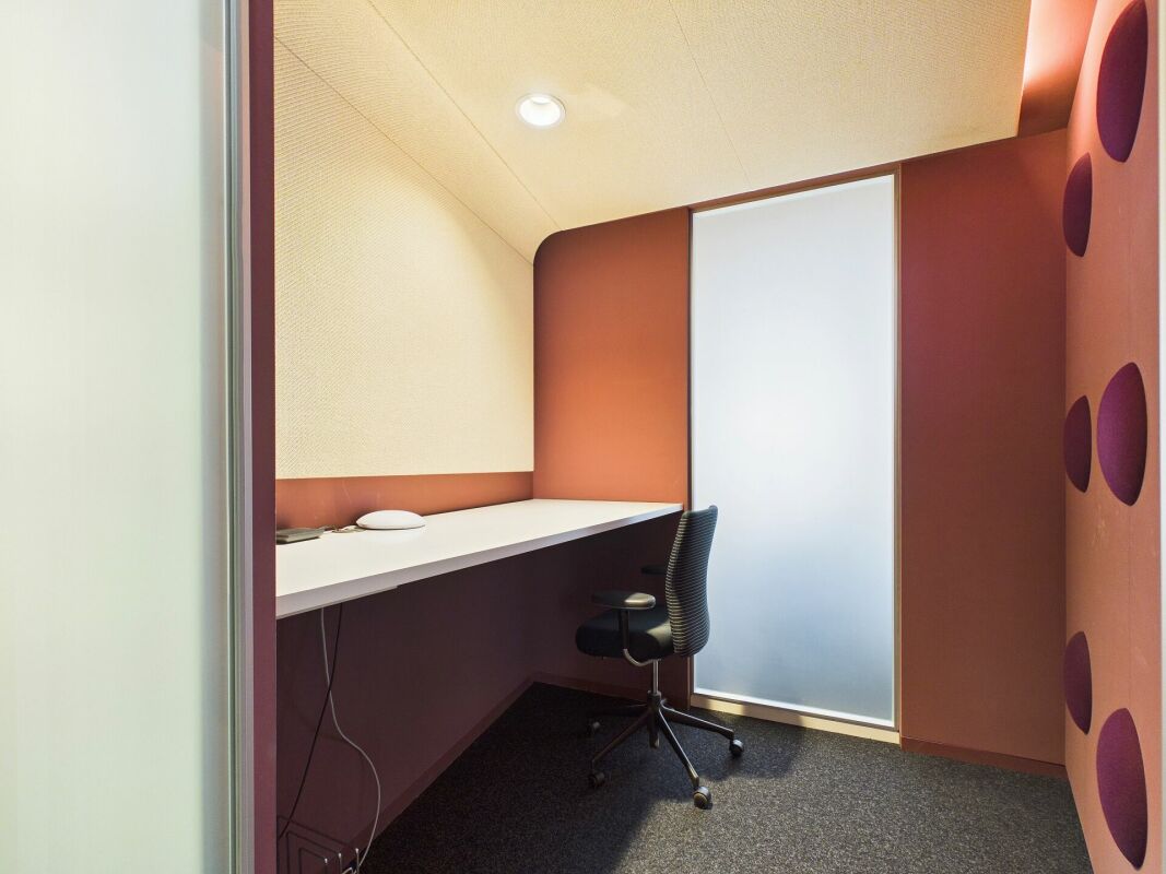 100m² office, photo 9 of 10