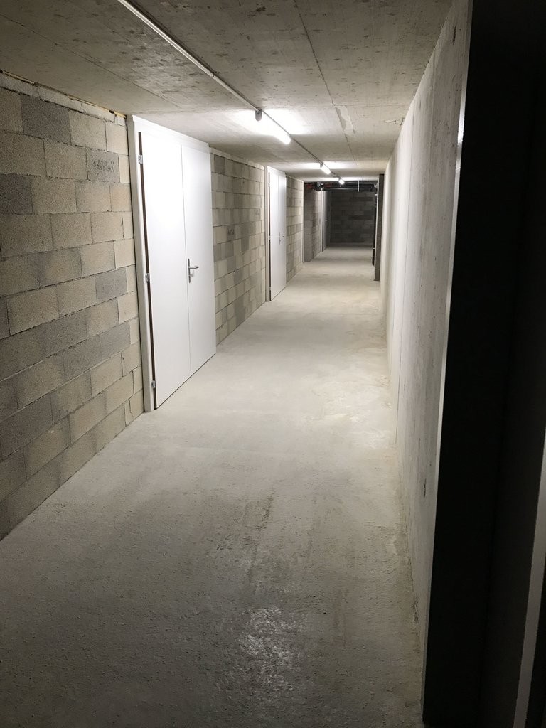 47m² storage room, photo 1 of 6