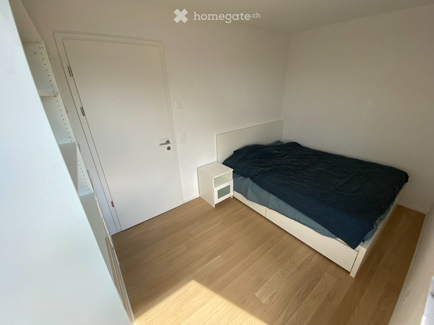 1 room single room
