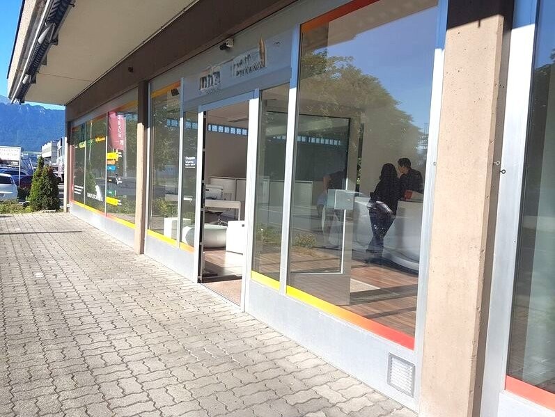 Shop