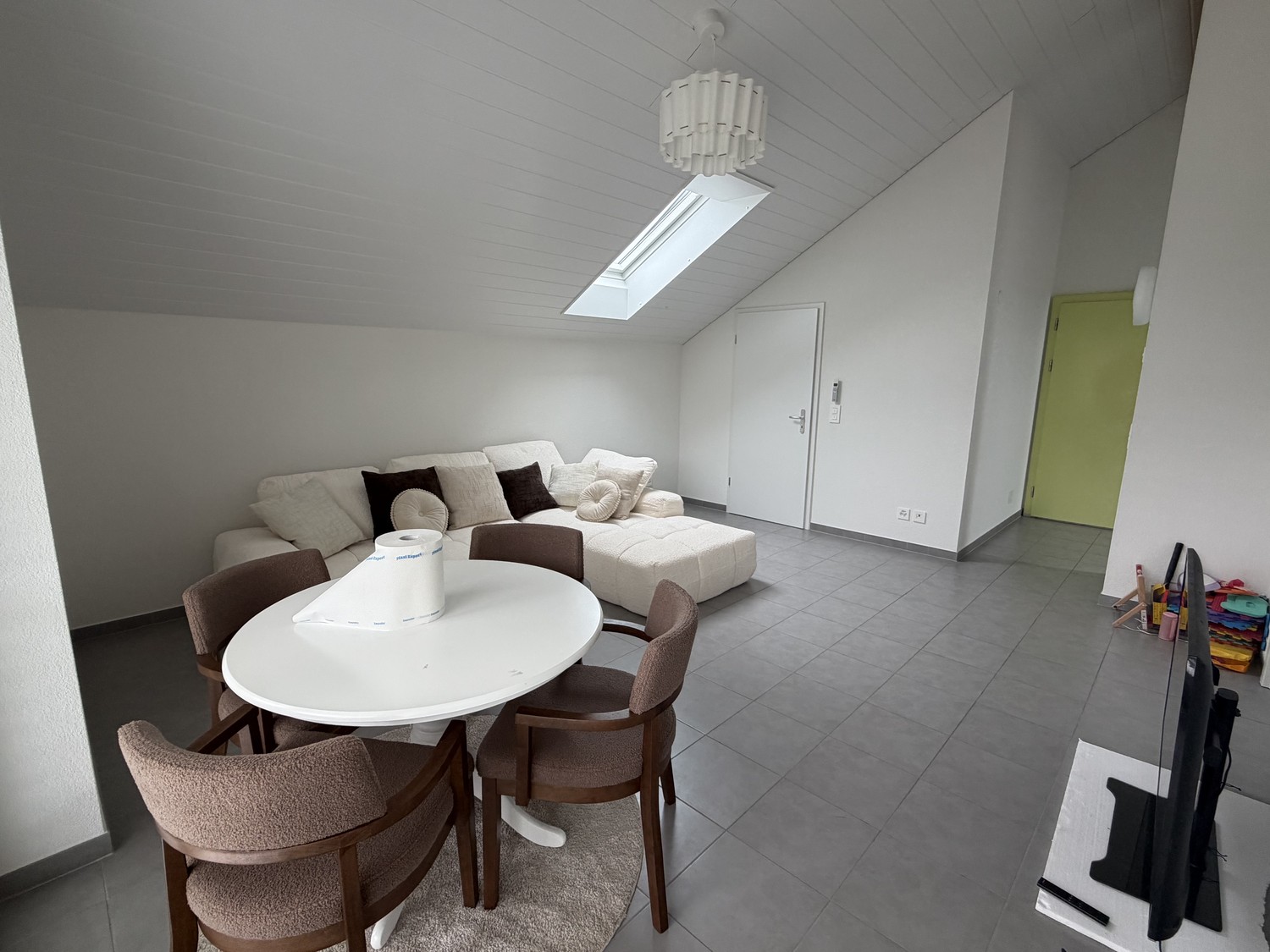 Room in a shared flat, photo 1 of 7