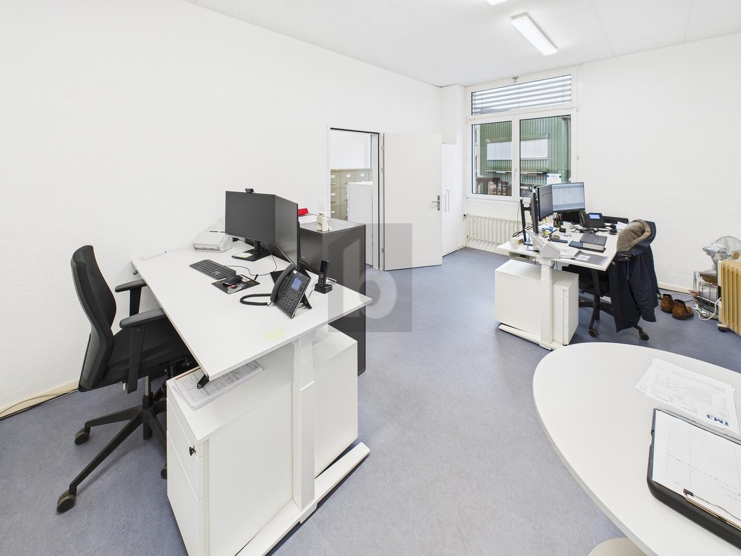 161m² office, photo 3 of 4