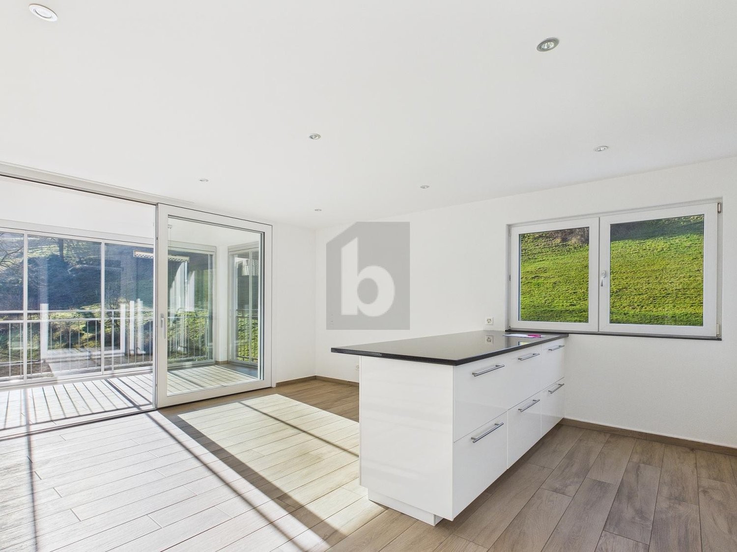 106m² office, photo 4 of 4