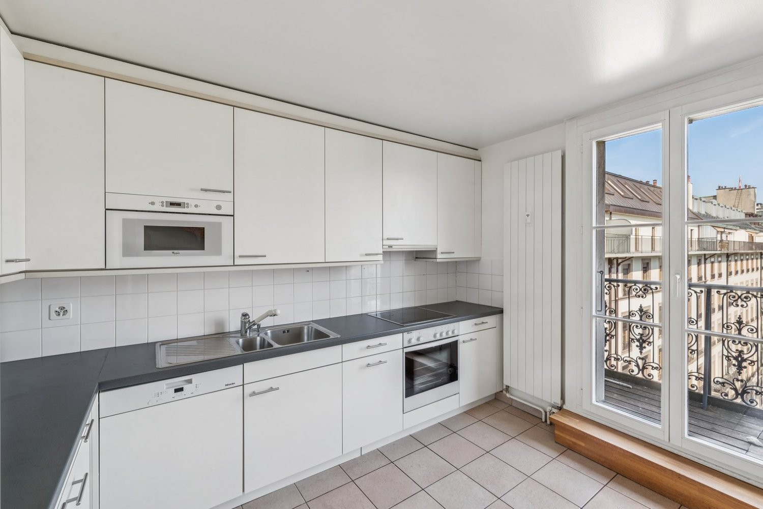 7 rooms duplex, photo 3 of 10