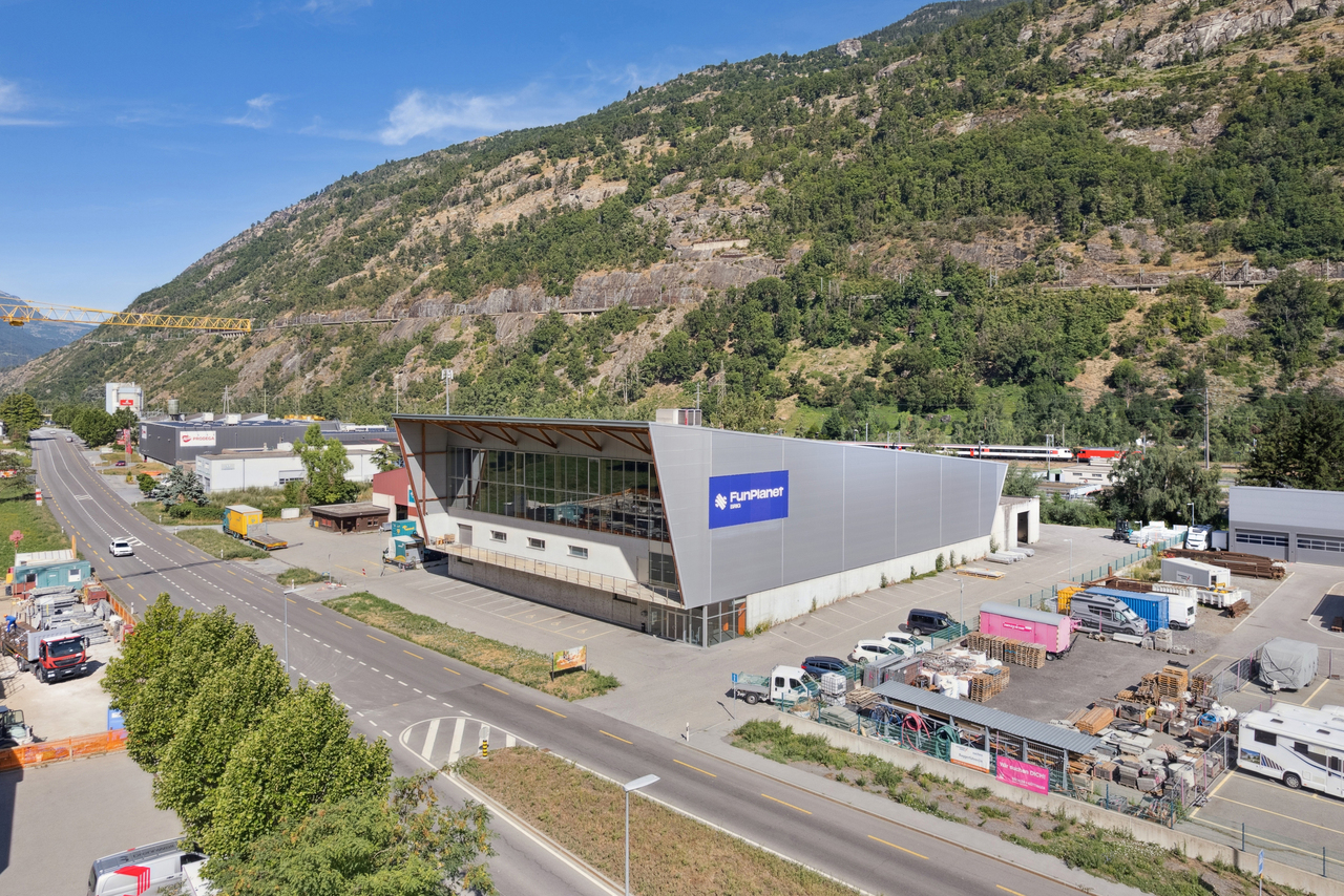 622m² commerciale