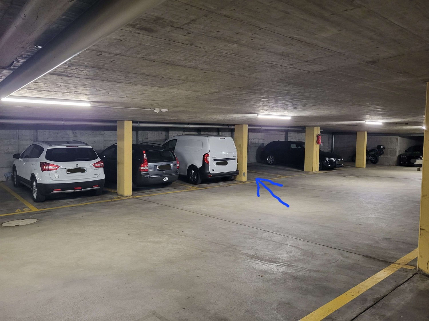 Underground slot, photo 2 of 2
