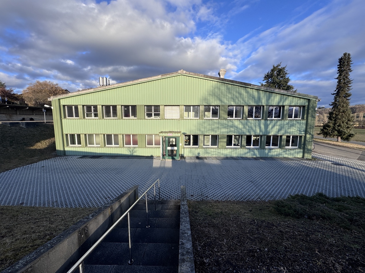 408m² office, photo 2 of 10