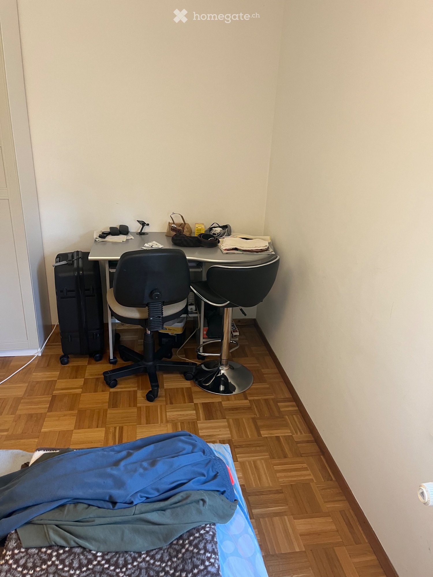 1 room single room