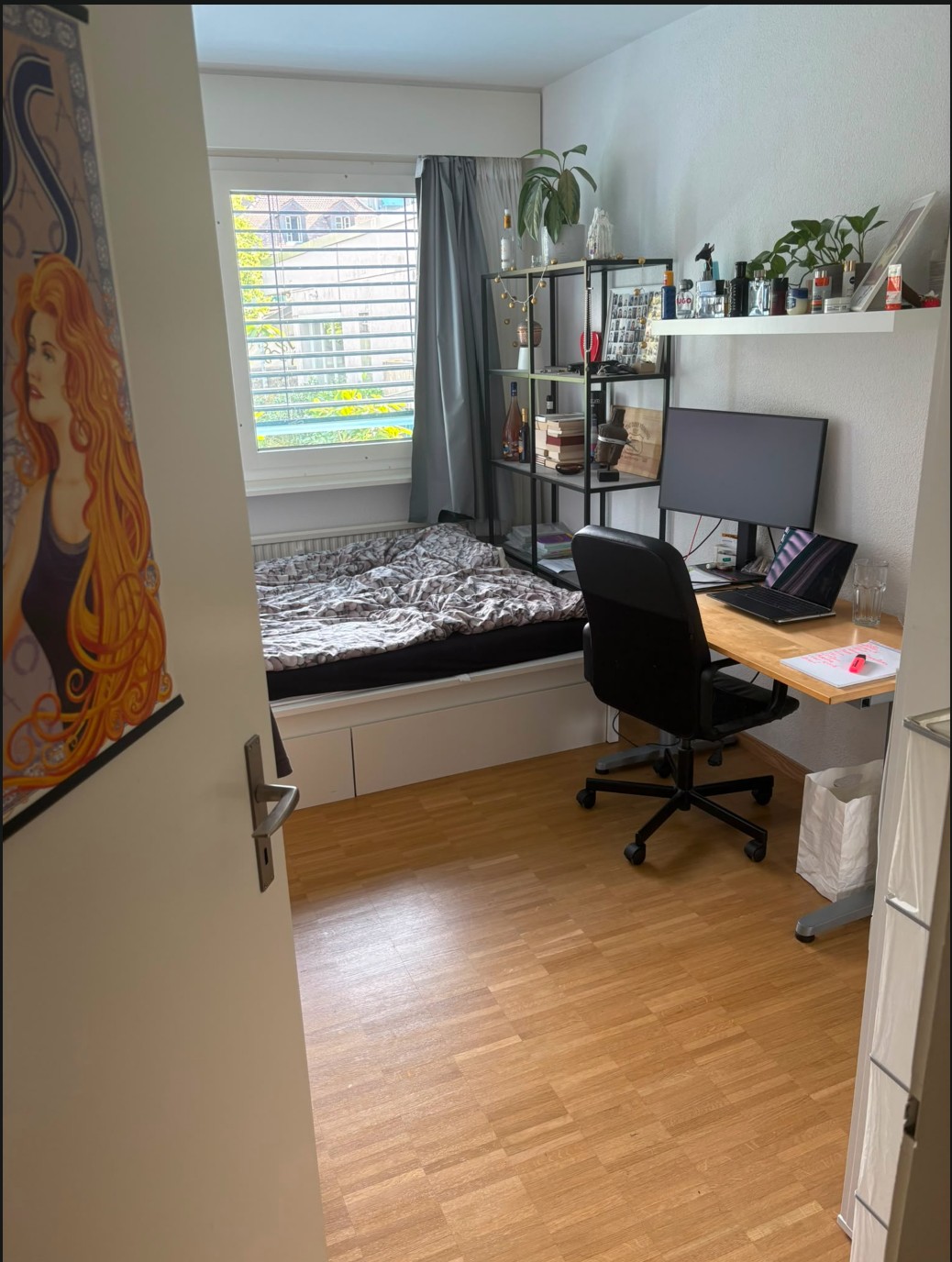 Room in a shared flat, Foto 1 von 10