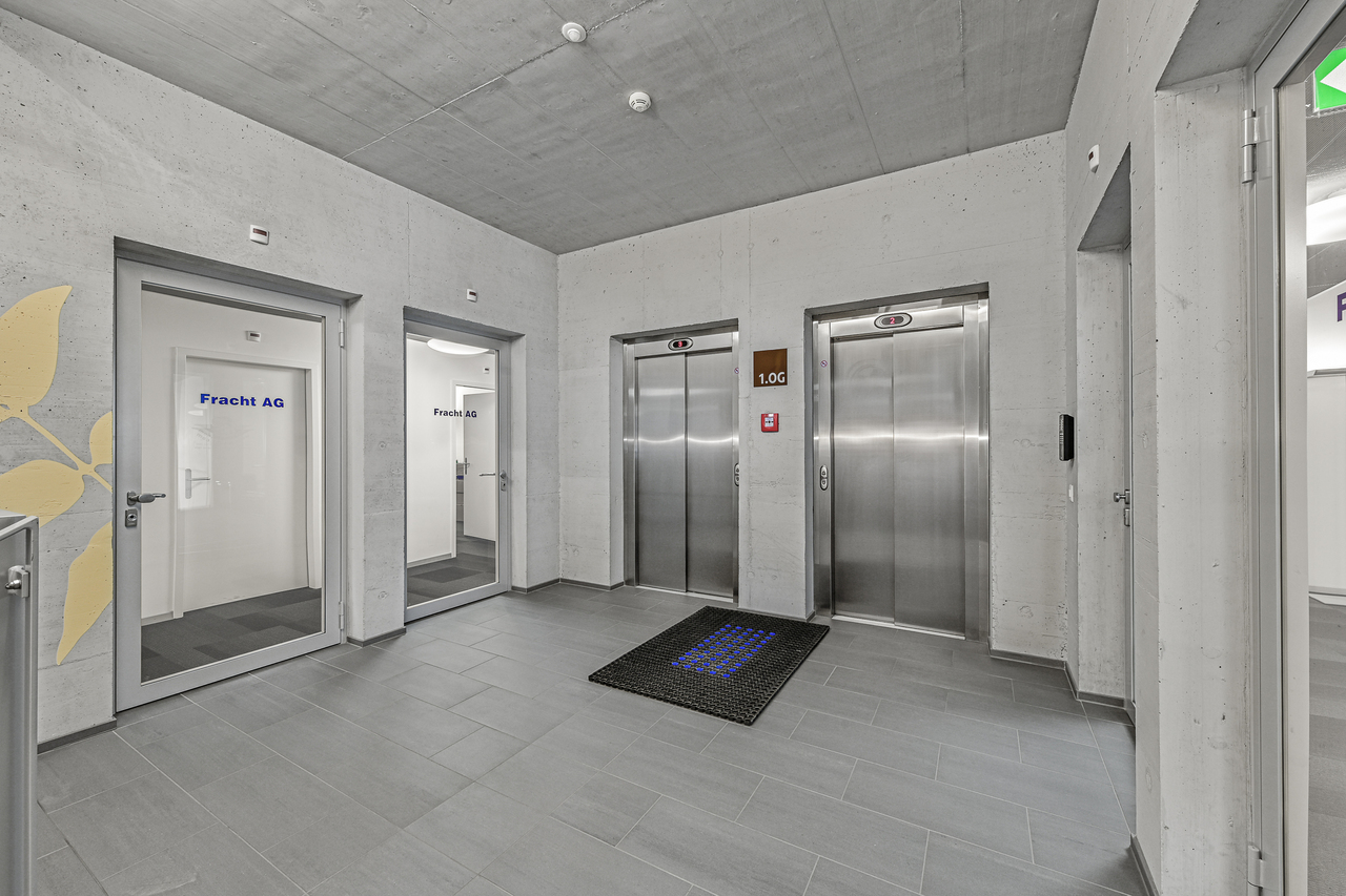 ufficio di 912m²