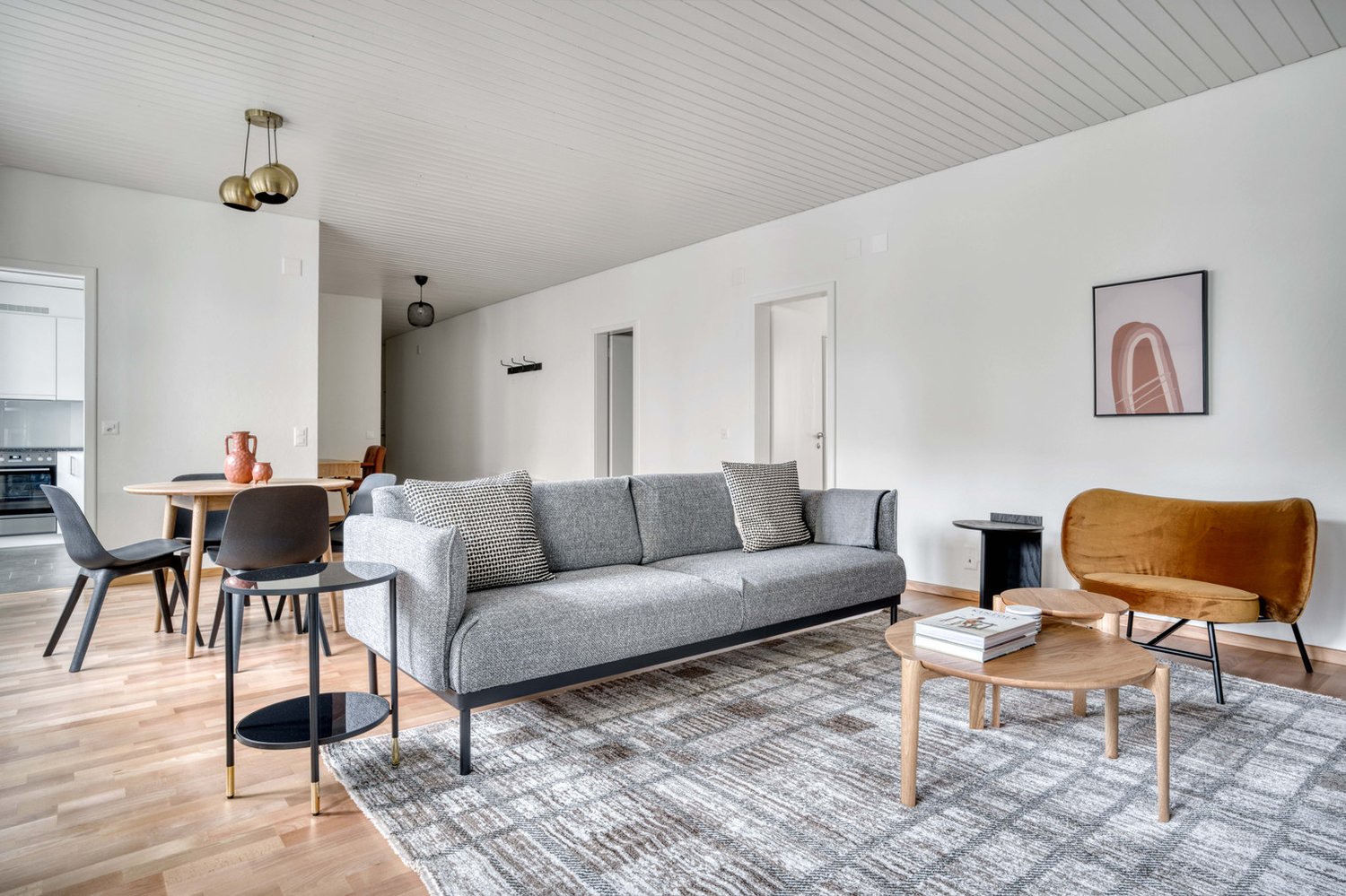 2 rooms furnished flat, photo 1 of 10