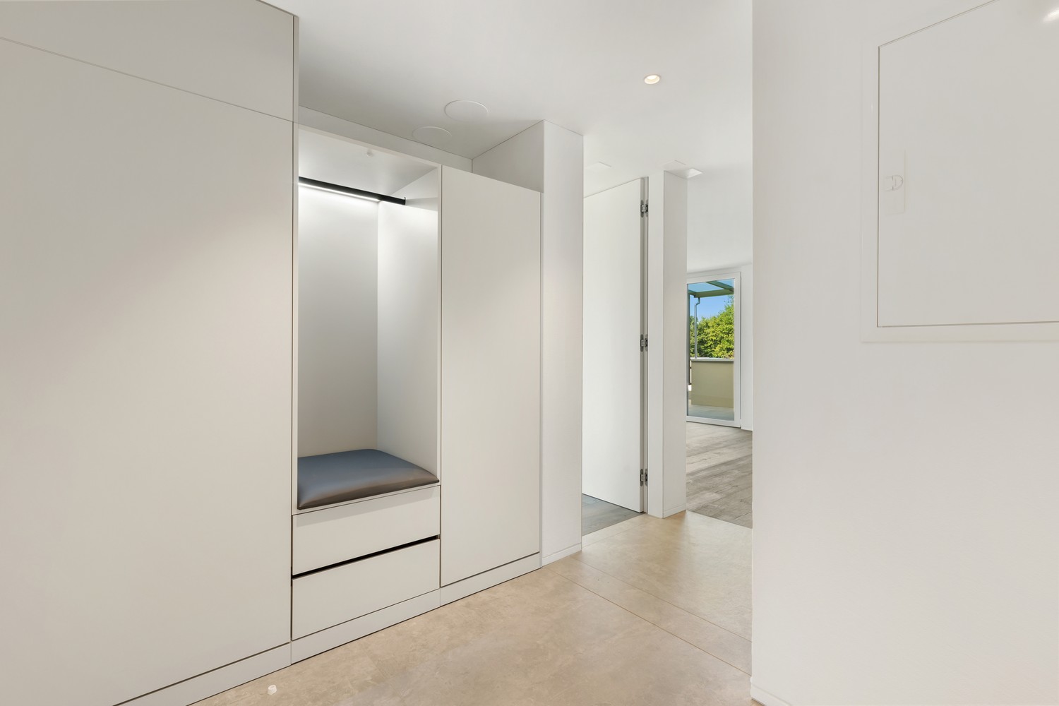 Appartement en attique de 2 ½ pièces