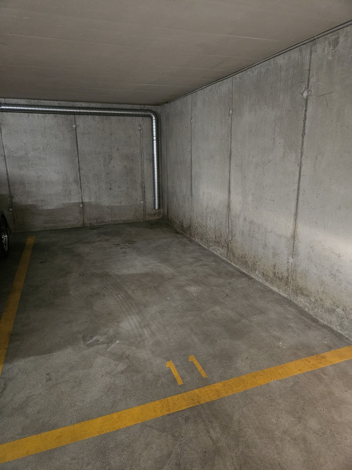 Underground slot