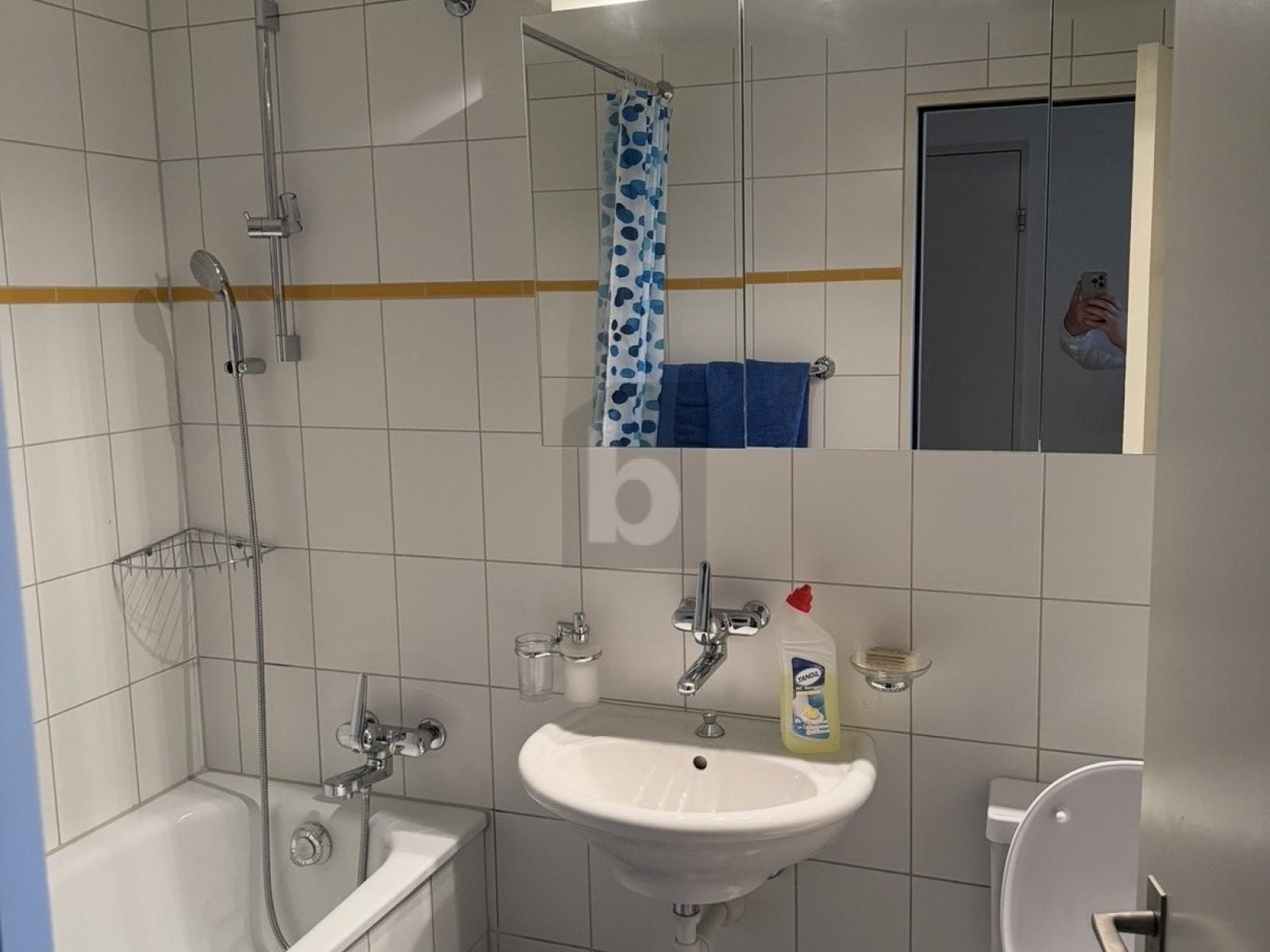3 rooms furnished flat, photo 2 of 4