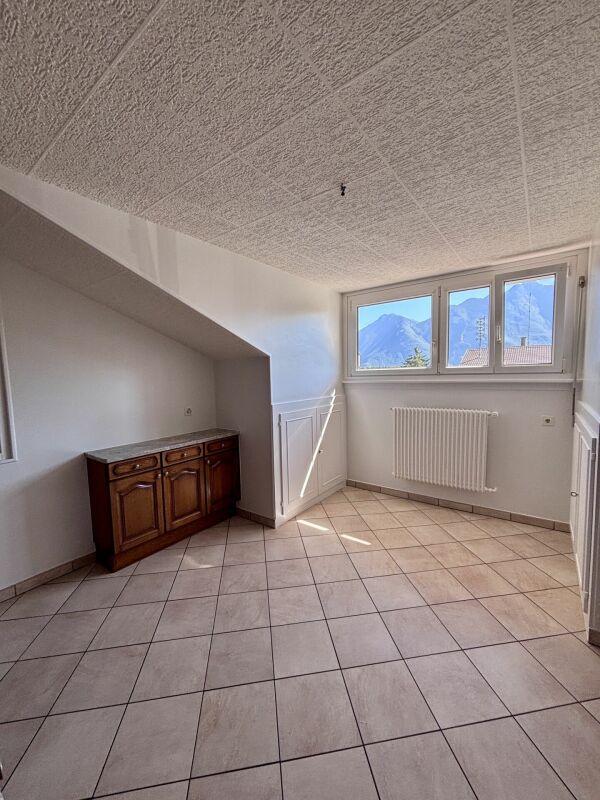 4 ½ rooms apartment, photo 5 of 10