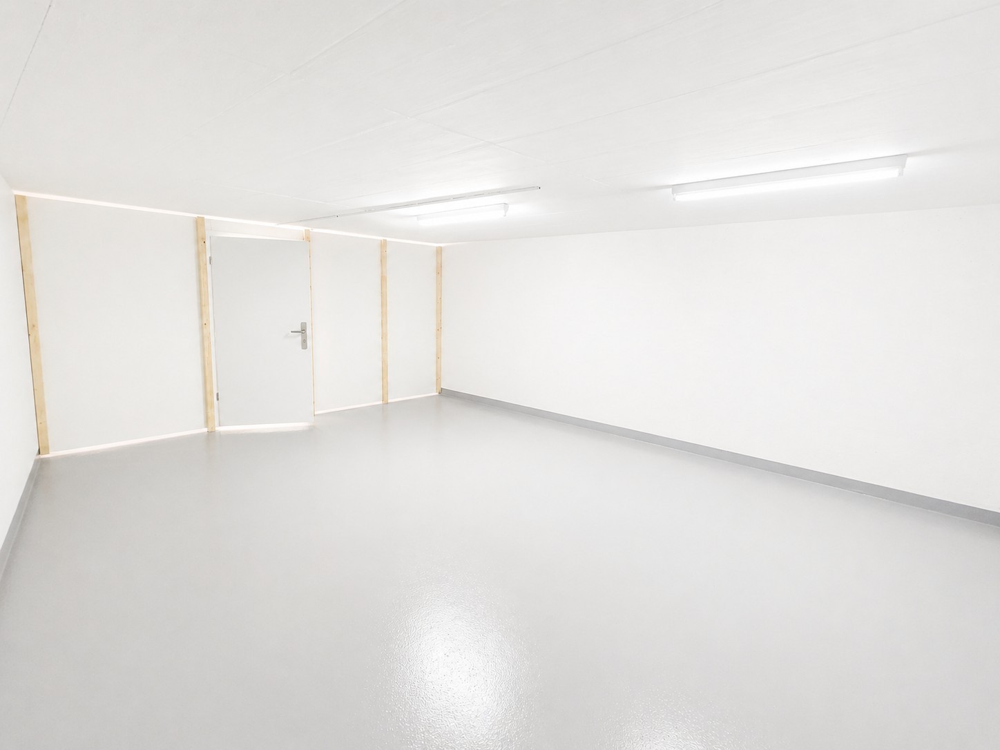Storage room, photo 1 of 3