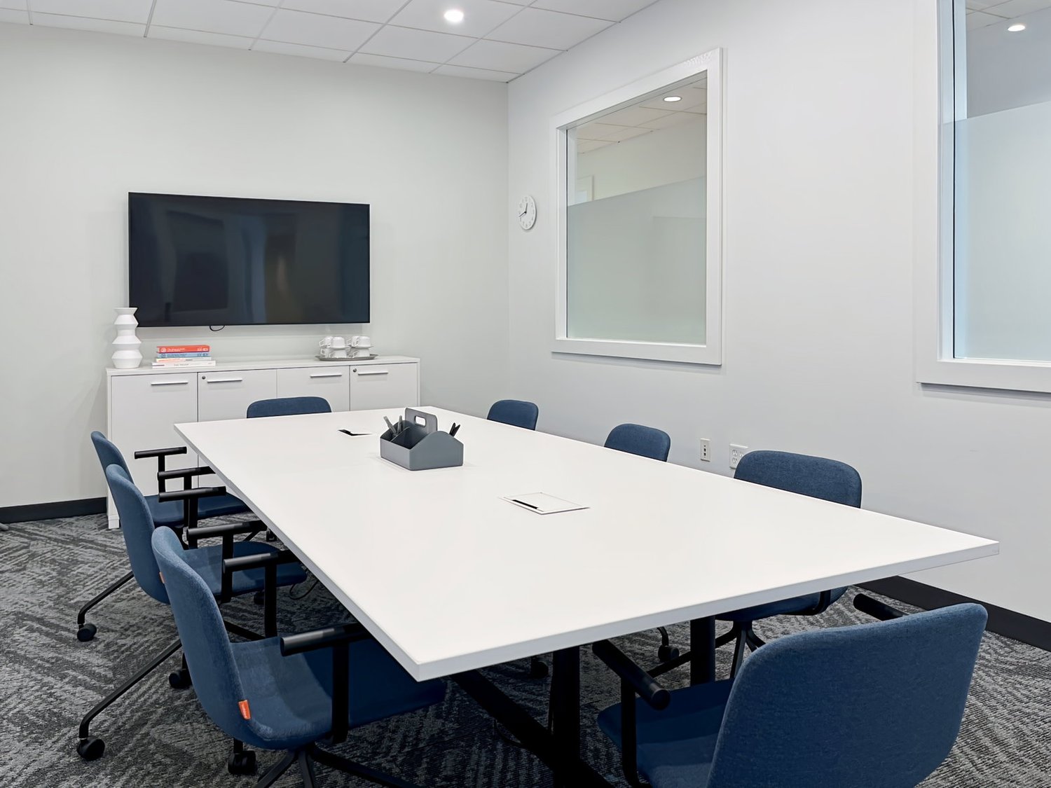 300m² office