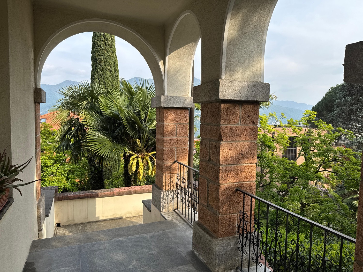 6 rooms apartment (5)