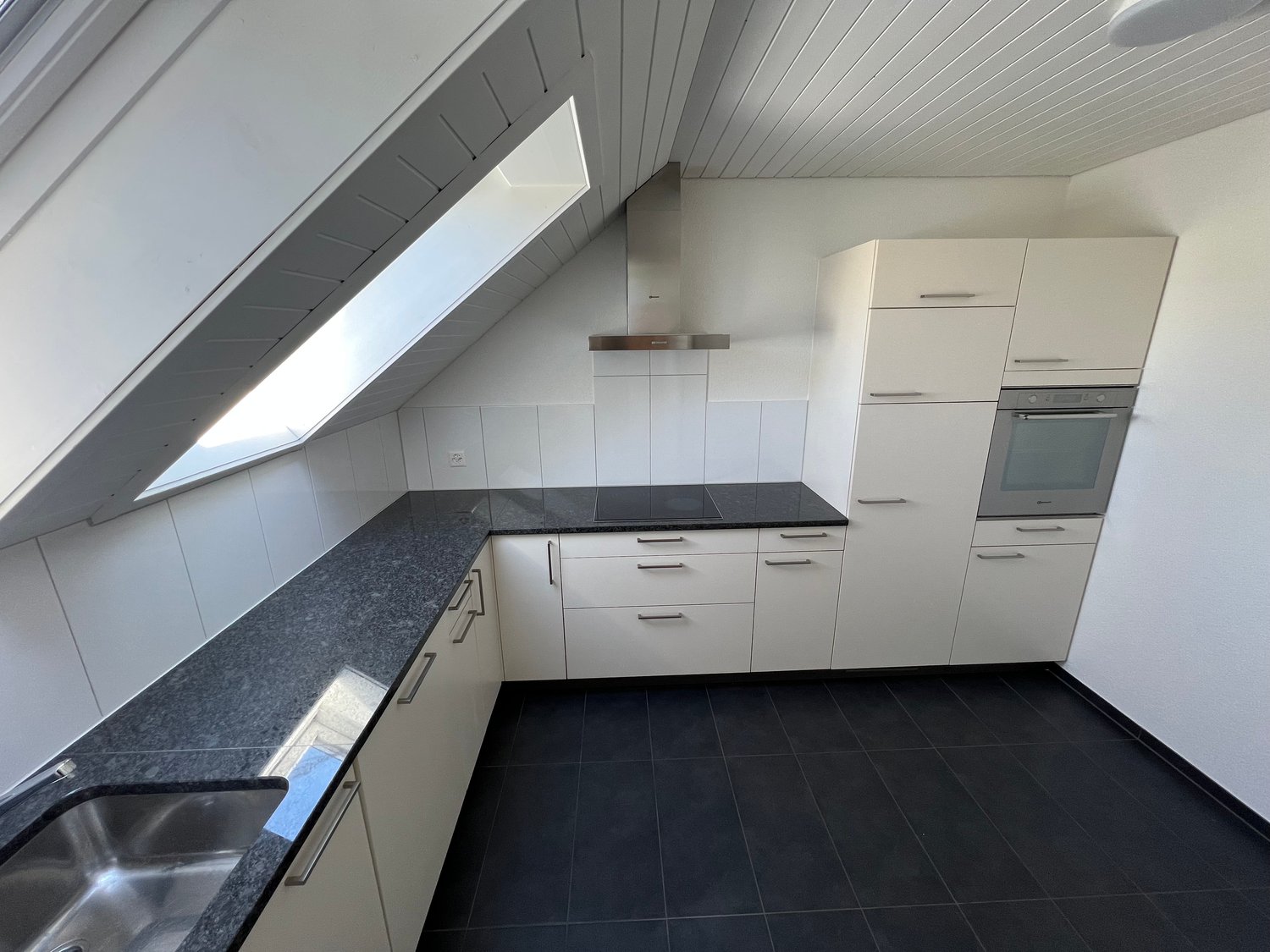 2 rooms apartment, photo 1 of 6