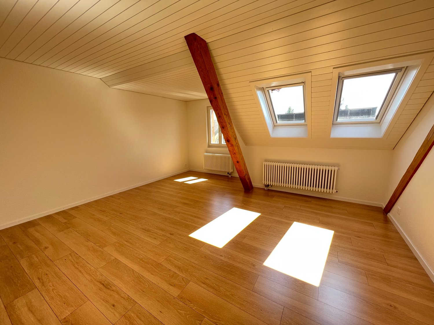 2 rooms apartment, photo 3 of 6
