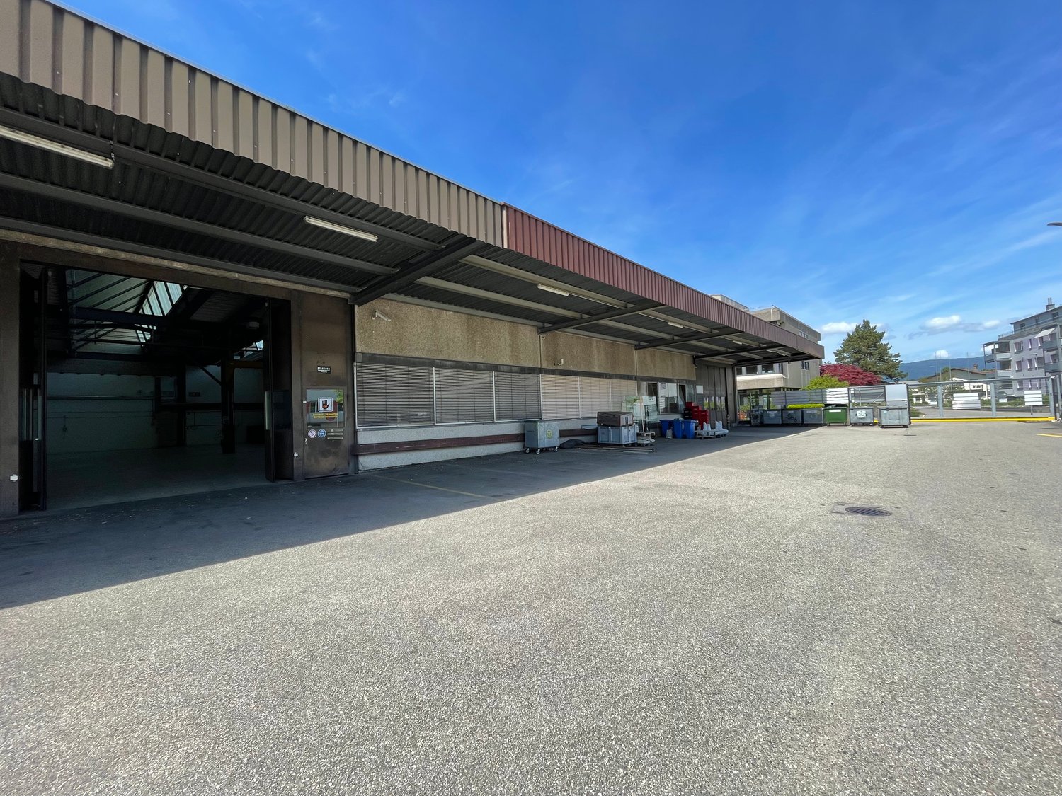 460m² industrial object, photo 8 of 9