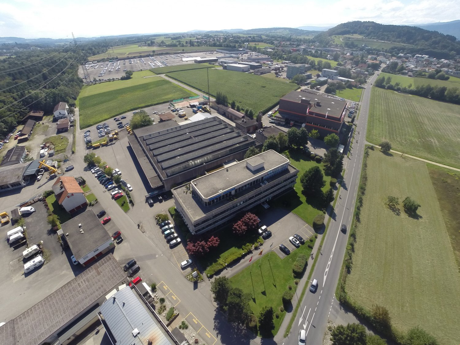 460m² industrial object, photo 9 of 9