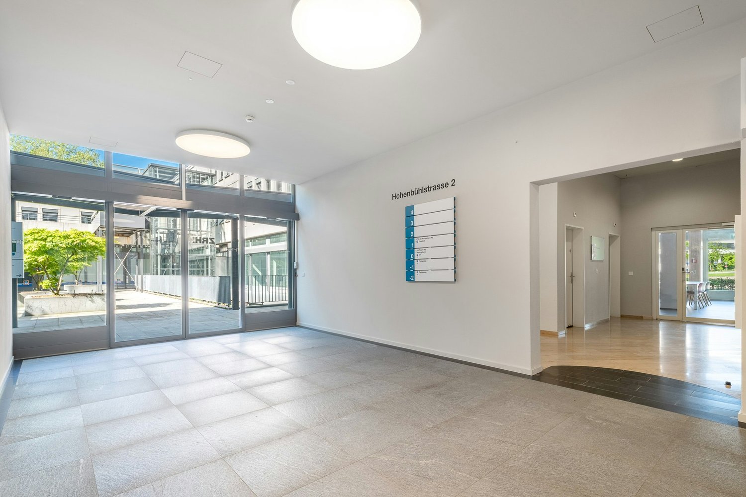 610m² office, photo 9 of 9