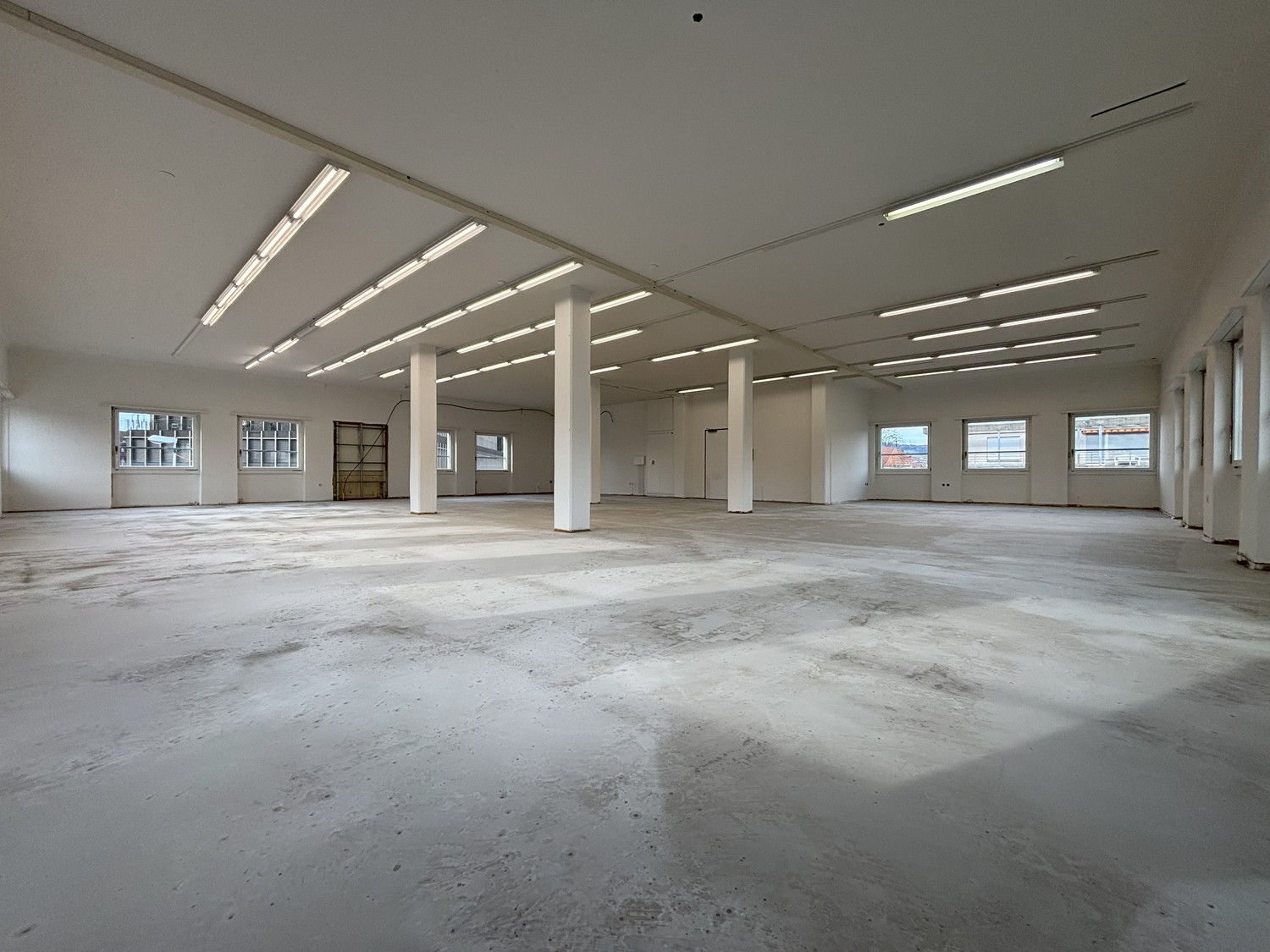 252m² commerciale