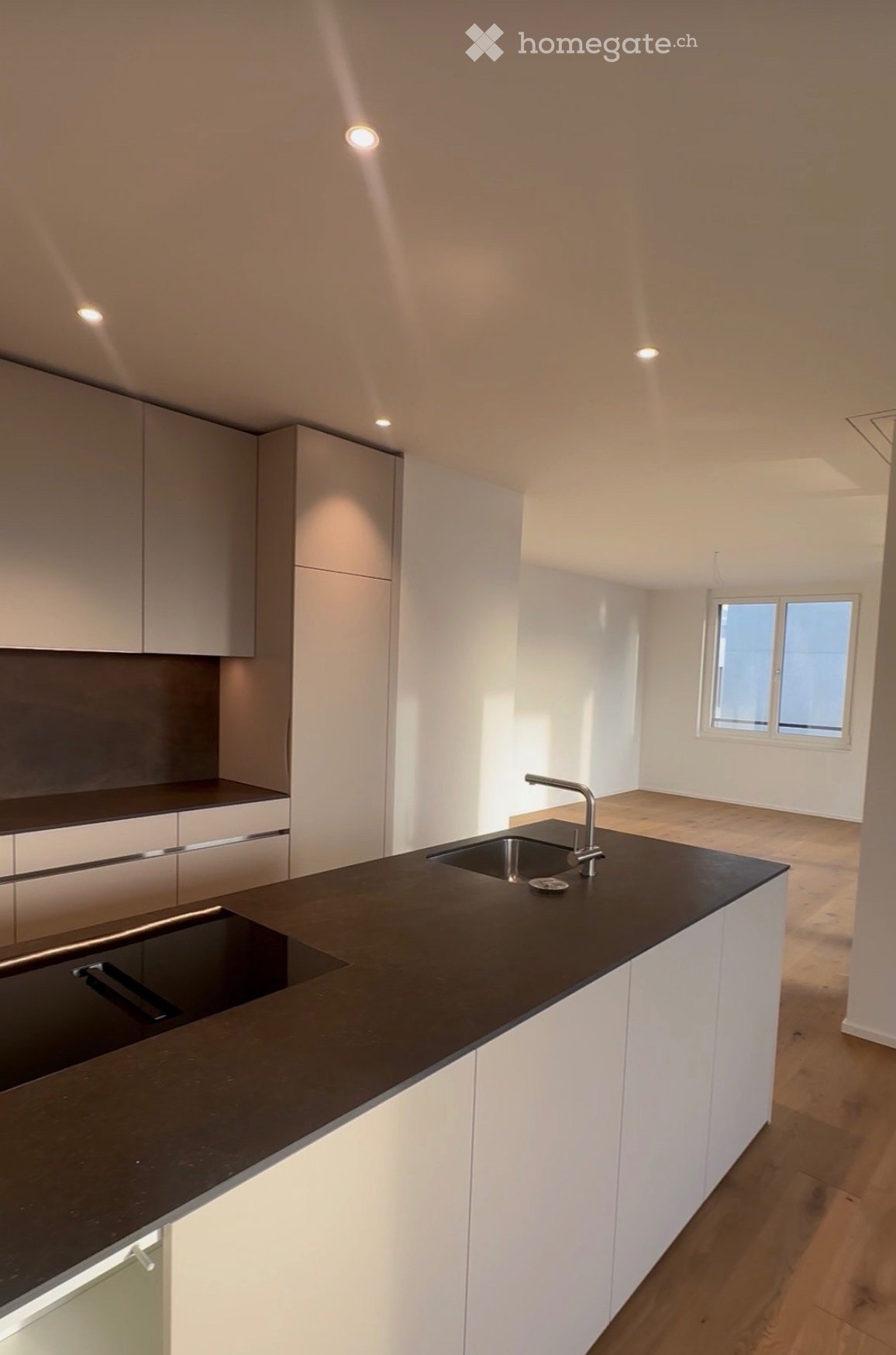 4 rooms apartment, photo 3 of 5