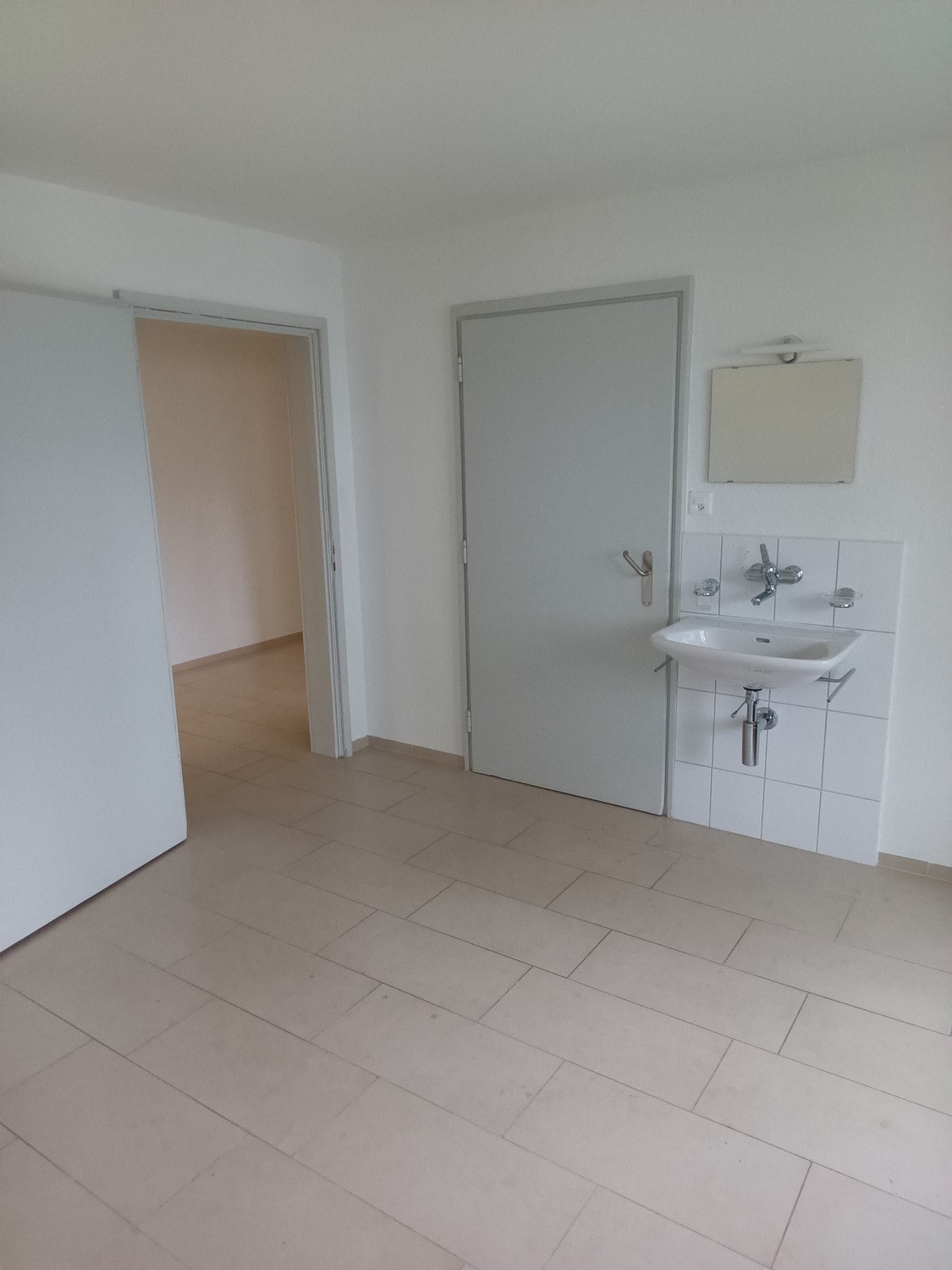 75m² bureau